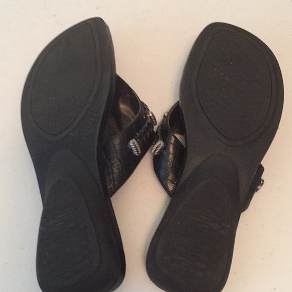 Rialto comfort thong sandals - Picture 6 of 8
